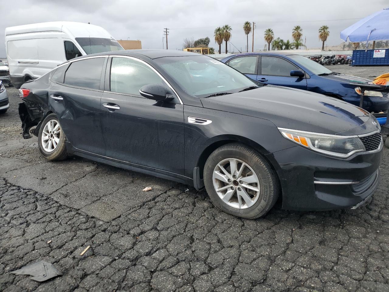 2016 Kia Optima - Image 4