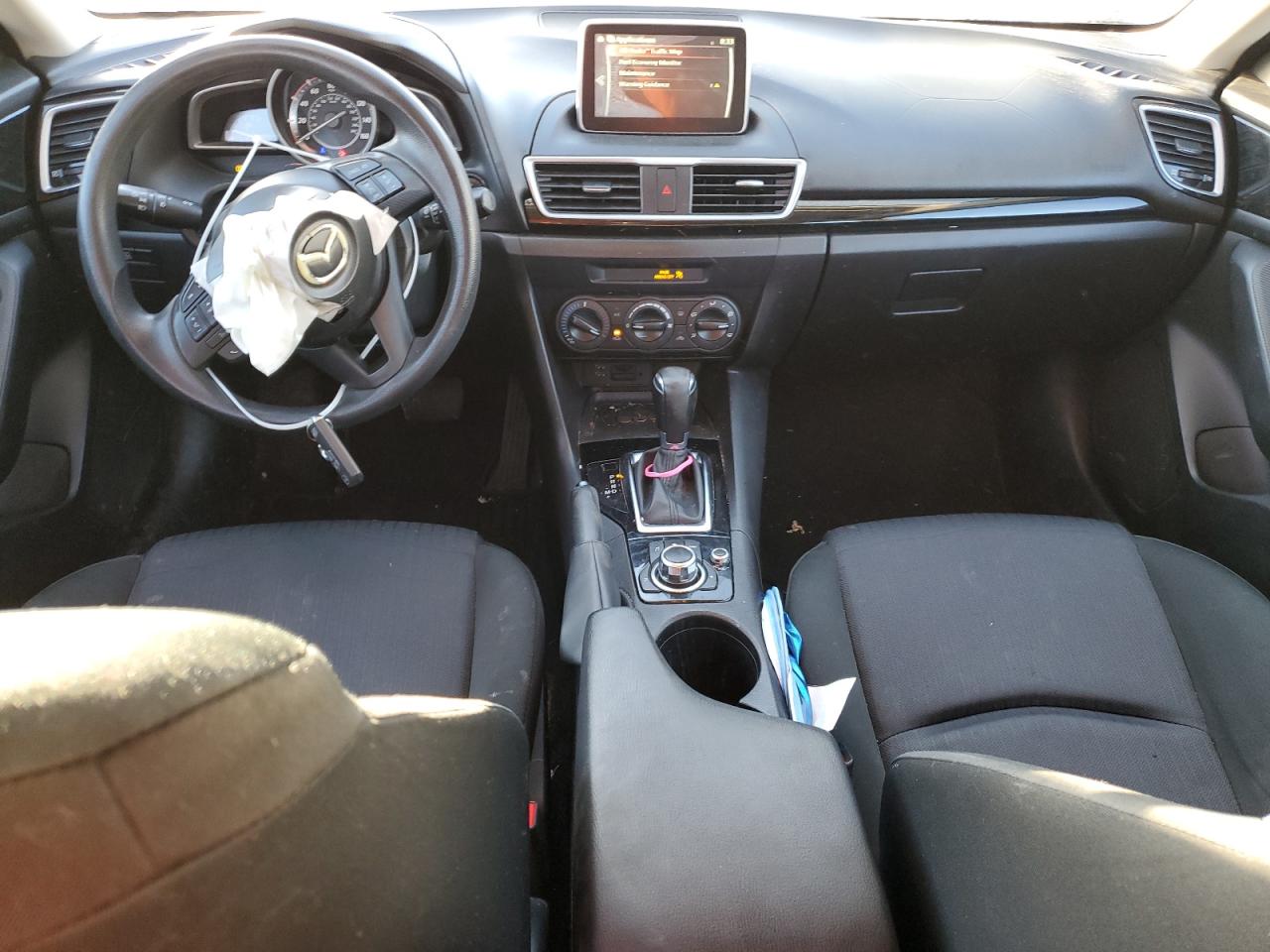 2015 Mazda 3 - Image 8