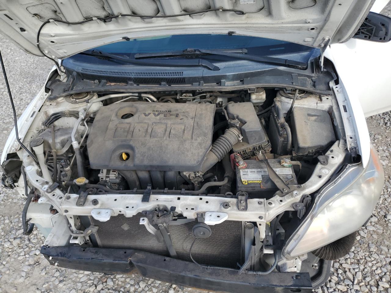 2011 Toyota Corolla - Image 11