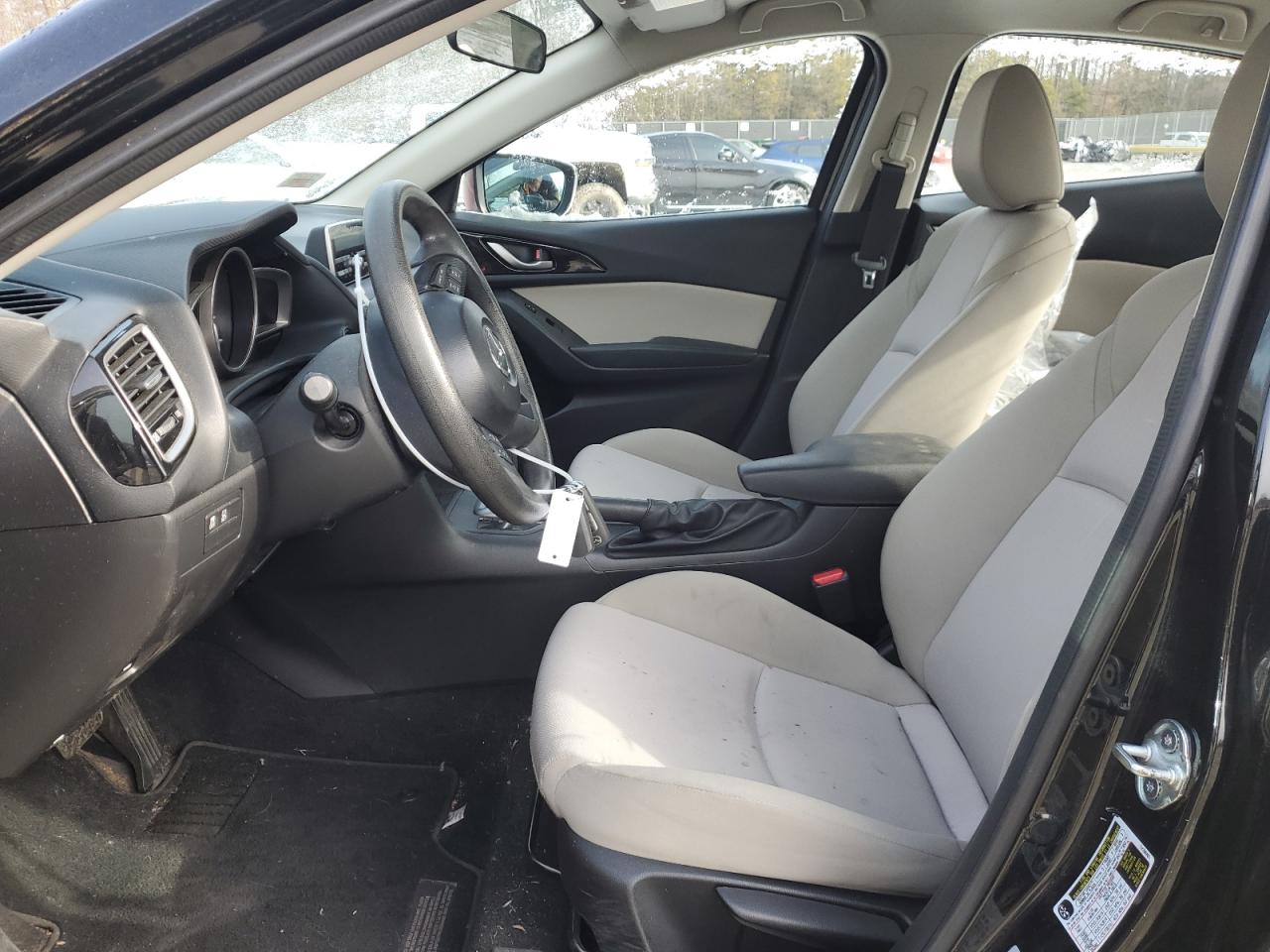 2014 Mazda 3 - Image 7