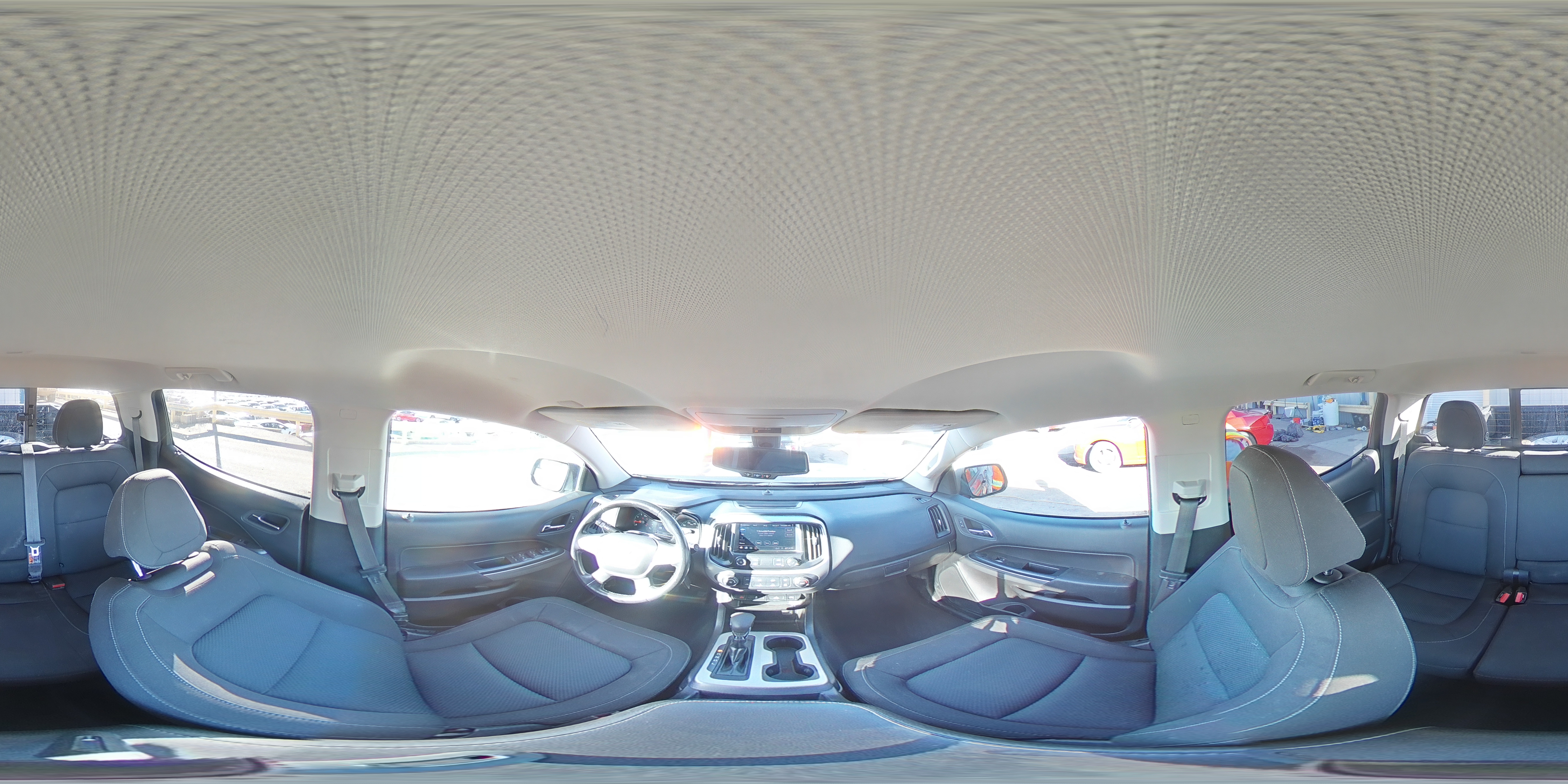 2022 Chevrolet Colorado - Image 14