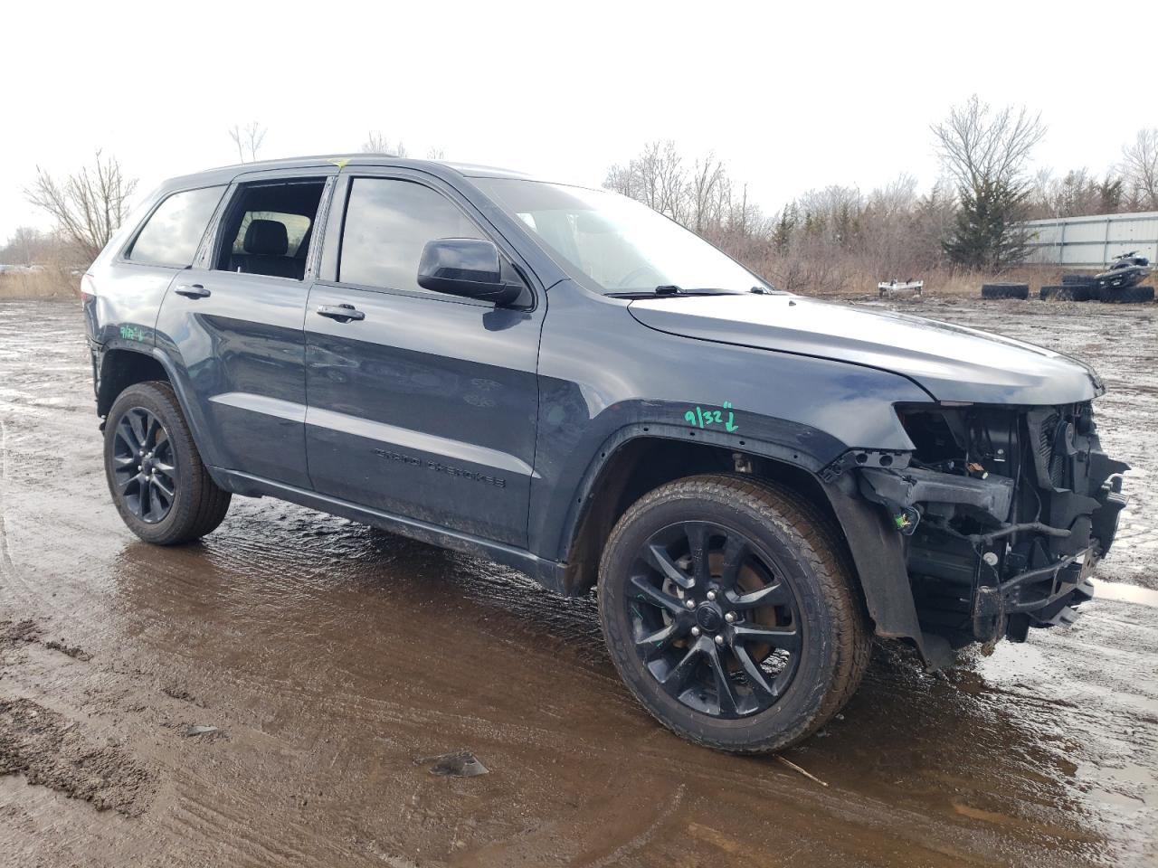 2018 Jeep Grand Cherokee - Image 4