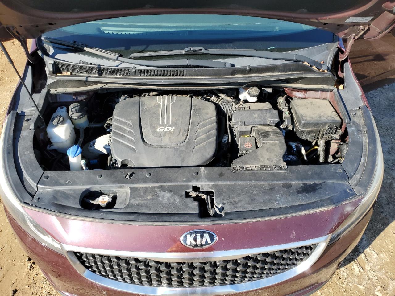 2016 Kia Sedona - Image 12
