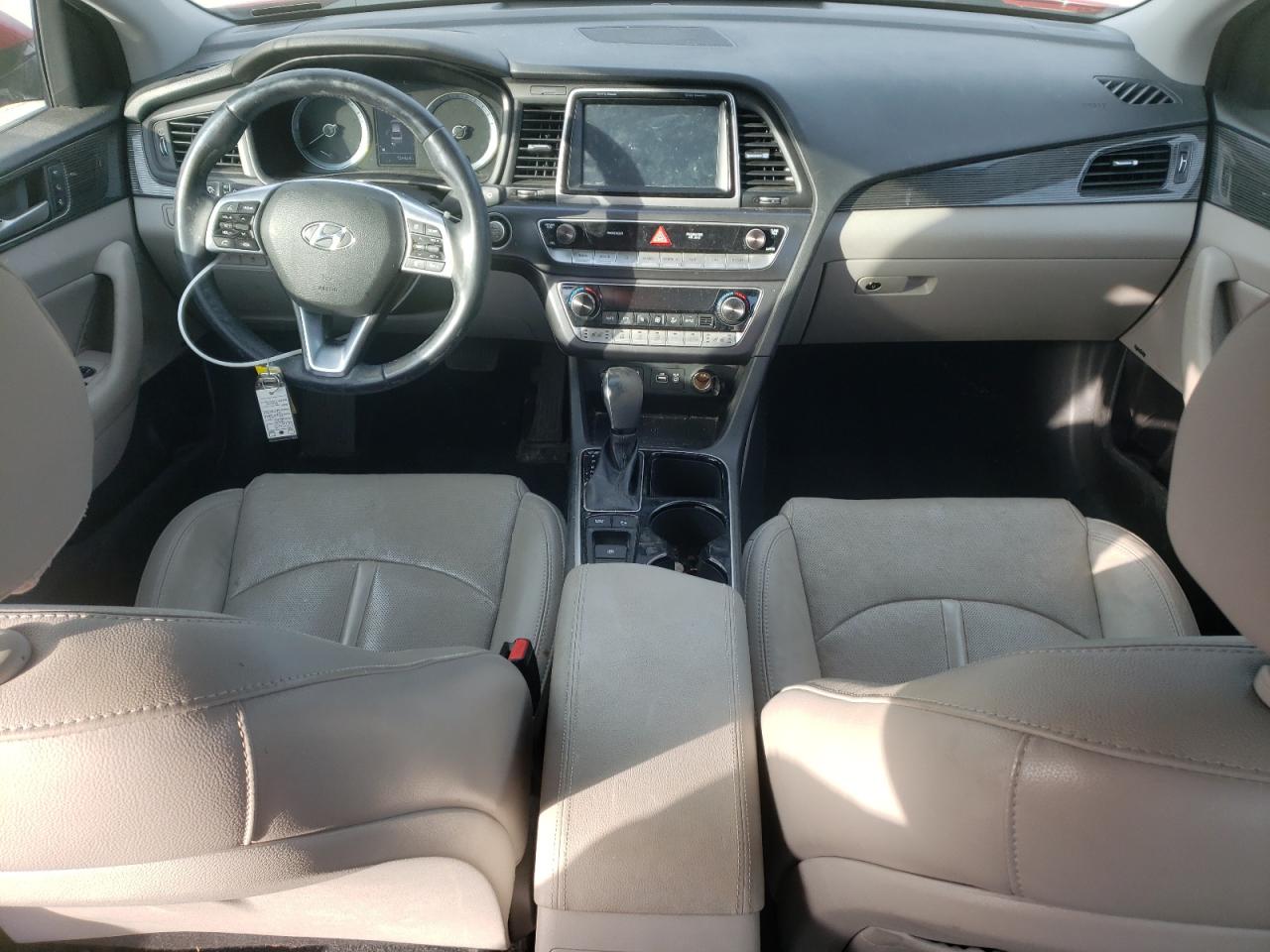 2019 Hyundai Sonata - Image 8