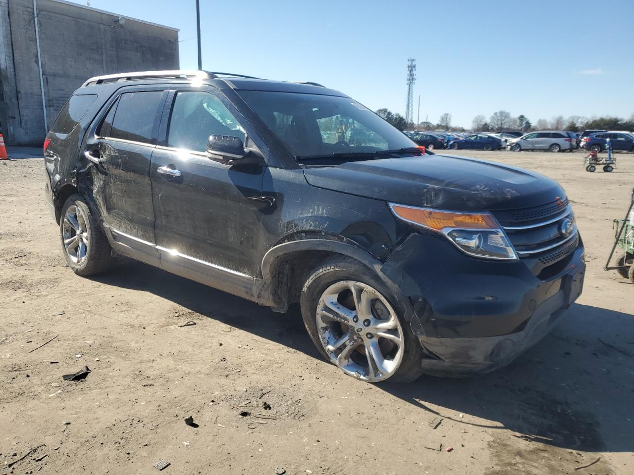 2015 Ford Explorer - Image 4