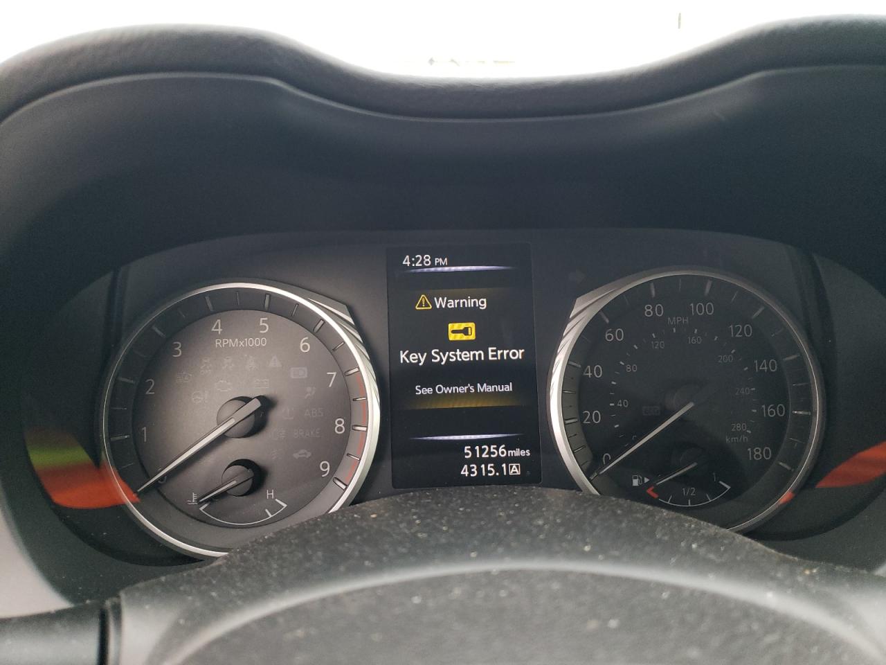 2018 Infiniti Q50 - Image 9
