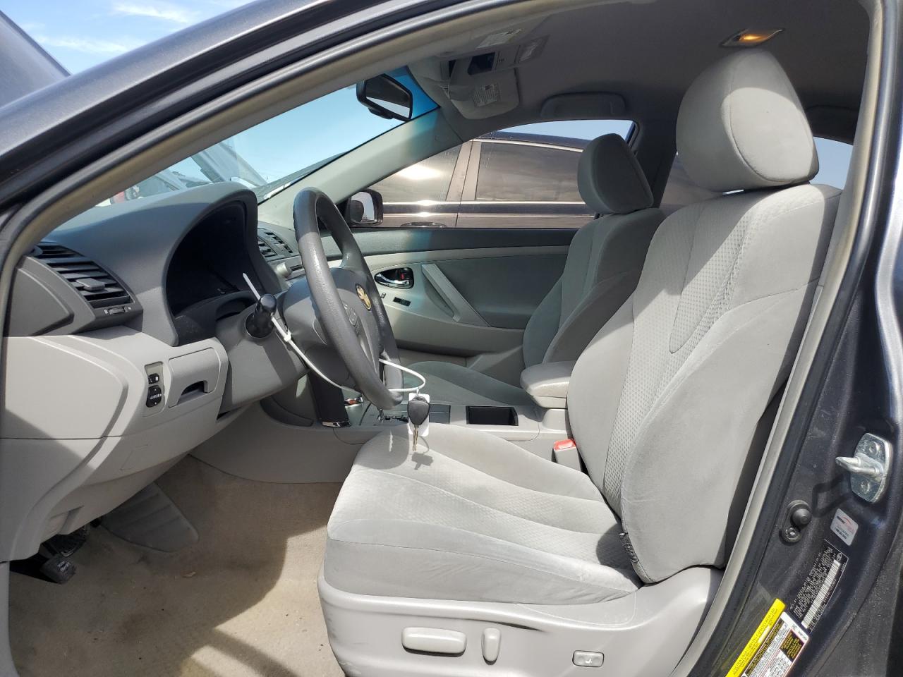 2009 Toyota Camry - Image 7