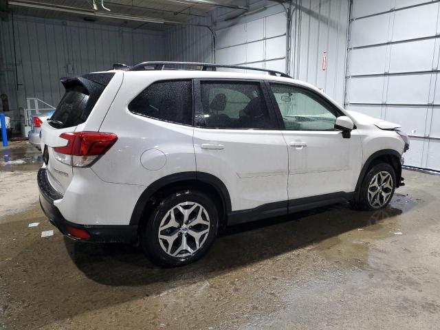 SUBARU FORESTER 2024 Biały