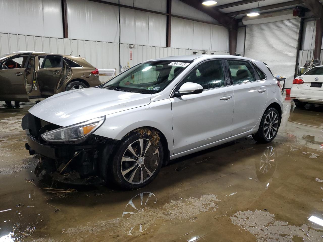 2018 Hyundai Elantra - Image 1