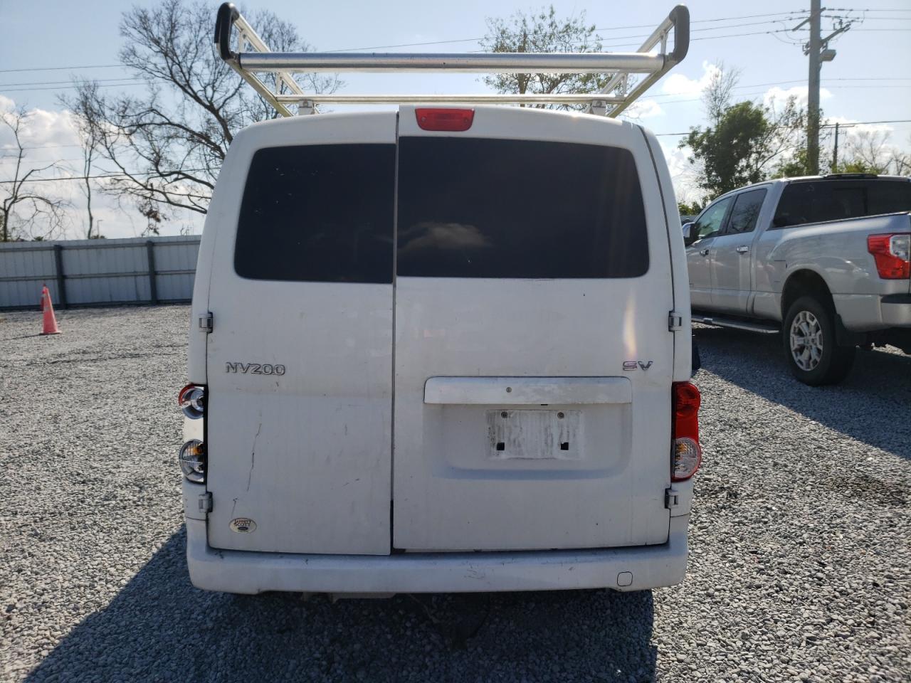 2015 Nissan NV - Image 6