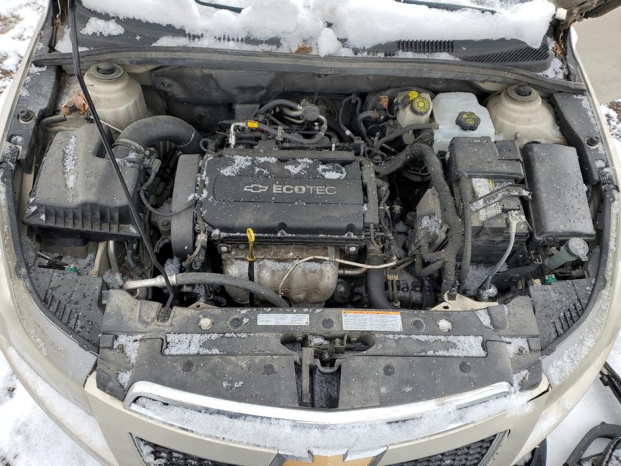 2012 Chevrolet Cruze - Image 11