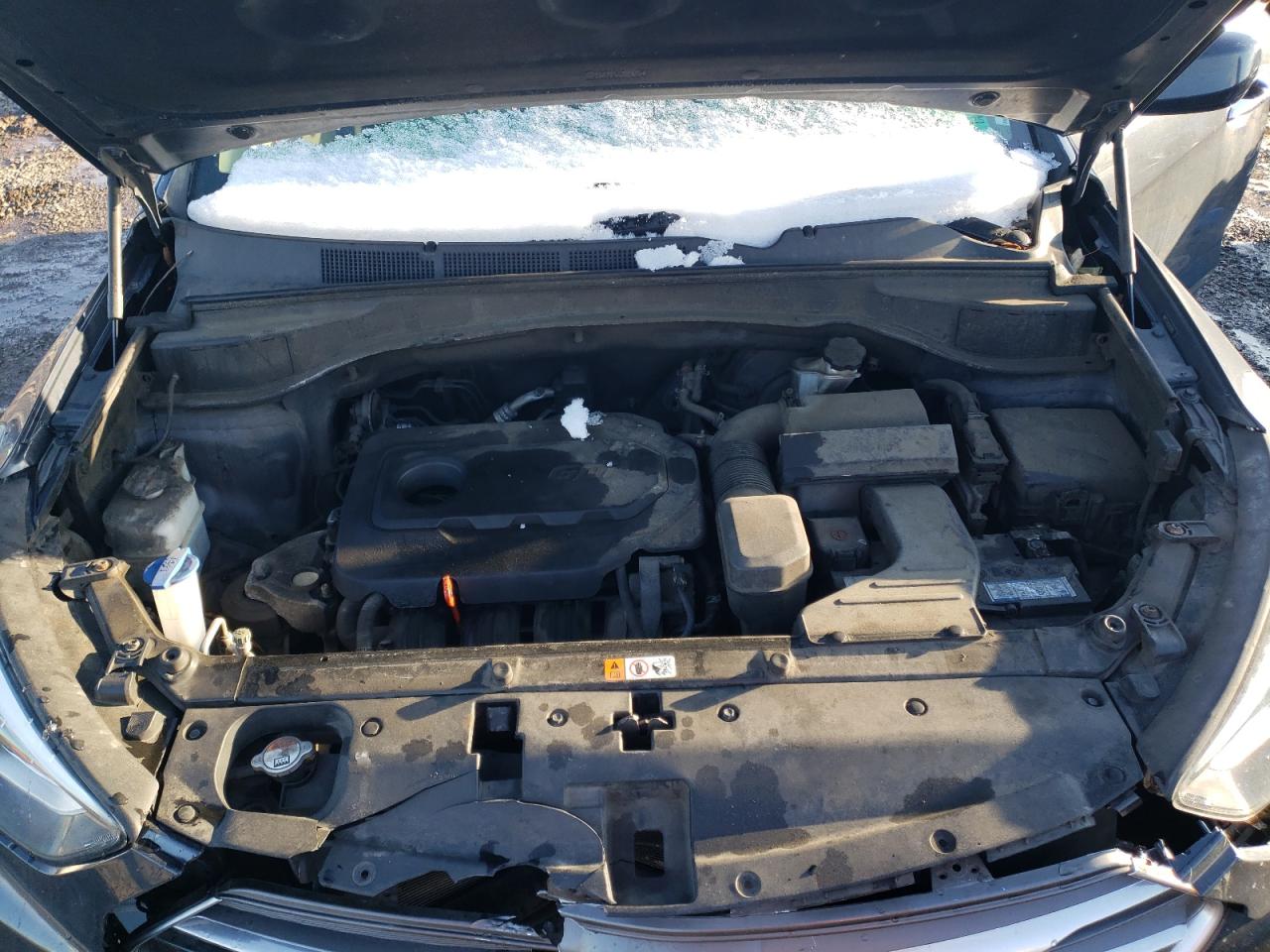 2018 Hyundai Santa Fe - Image 12