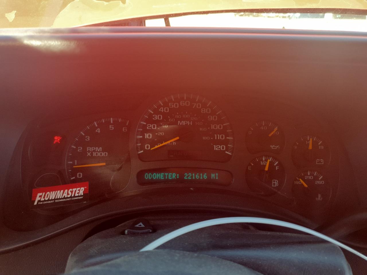 2003 Chevrolet Silverado - Image 9