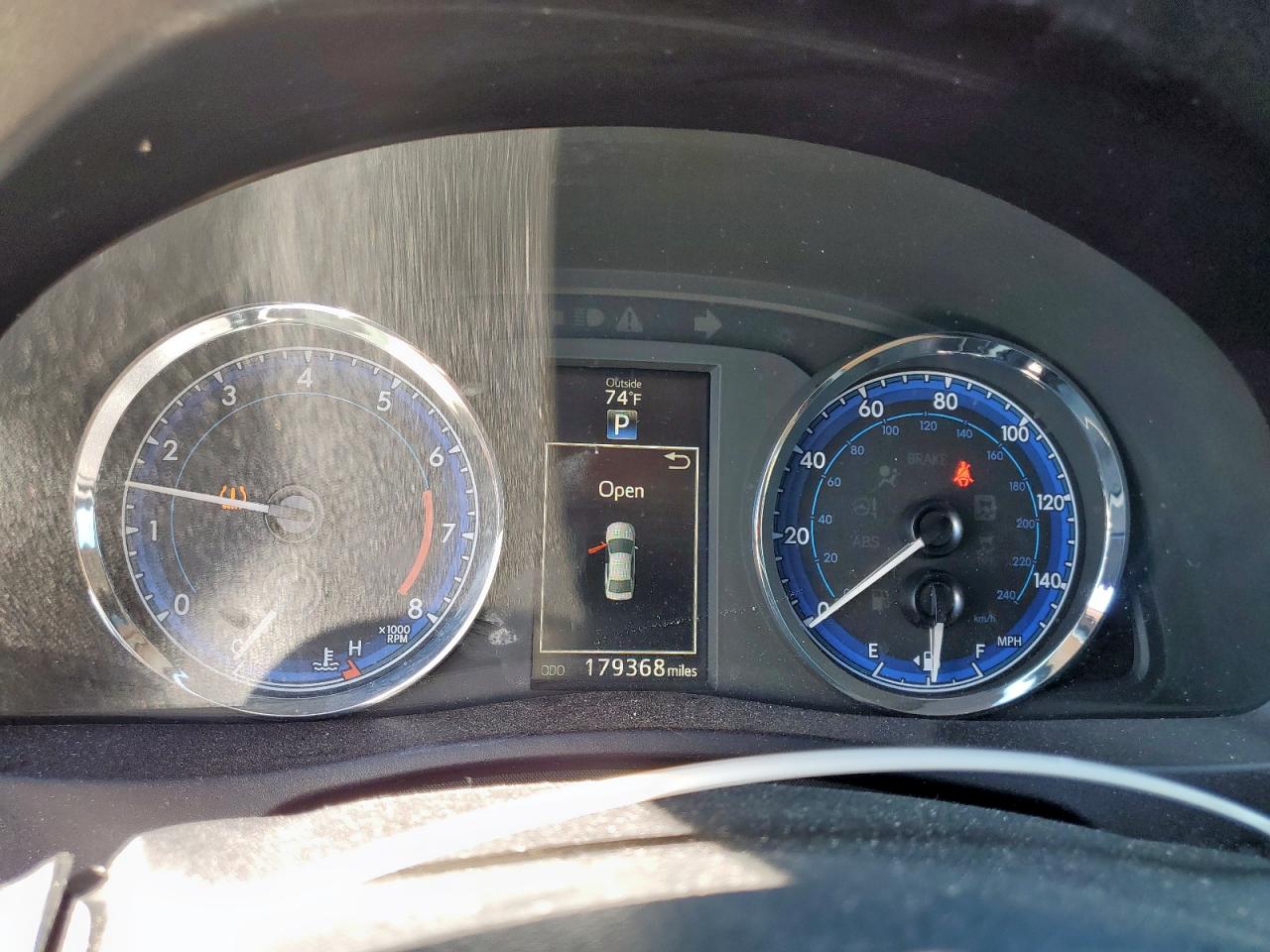 2018 Toyota Corolla - Image 9