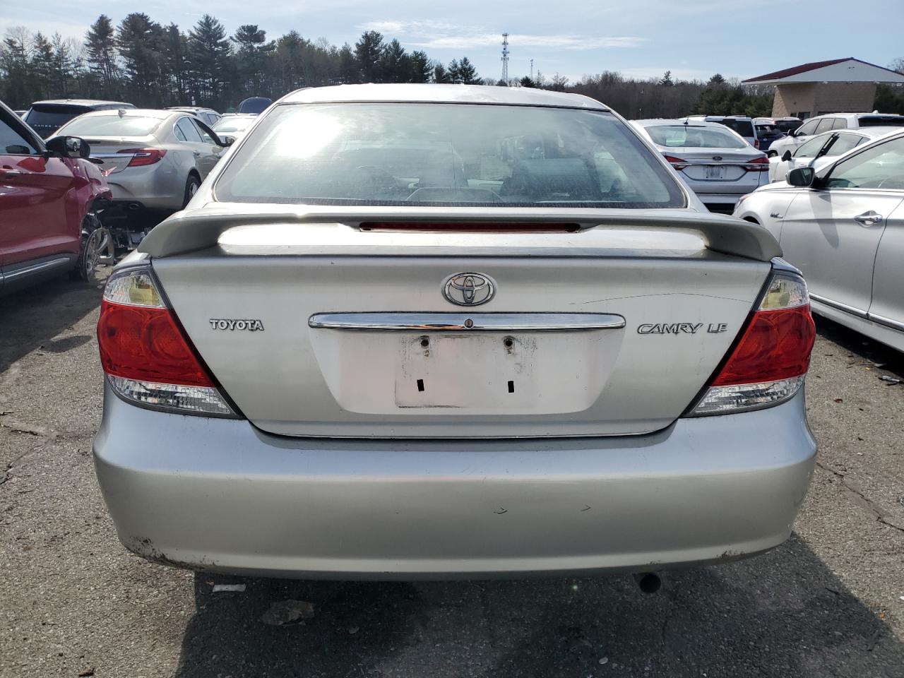 2005 Toyota Camry - Image 6