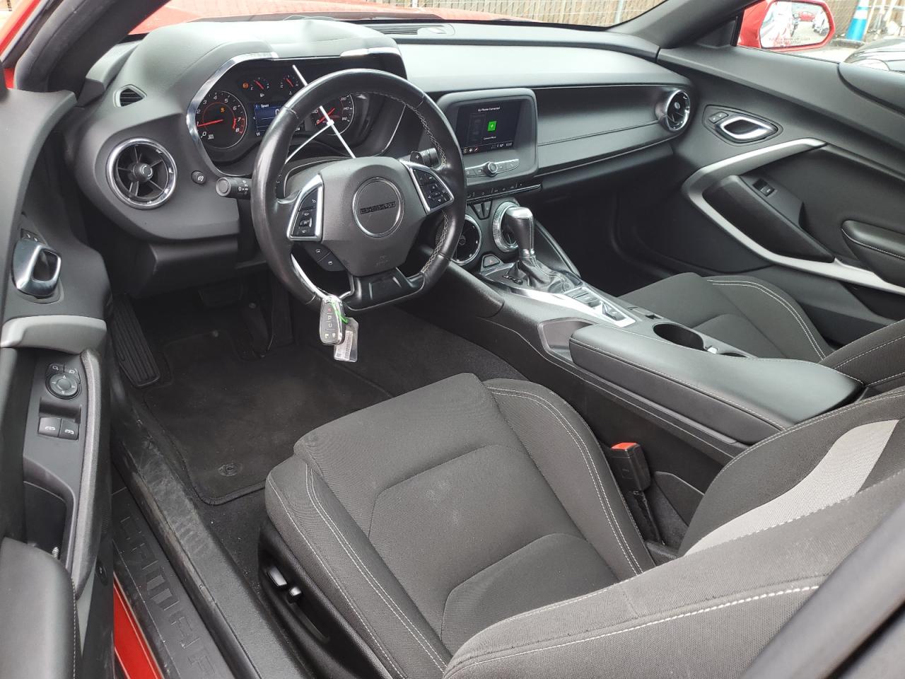 2022 Chevrolet Camaro - Image 8