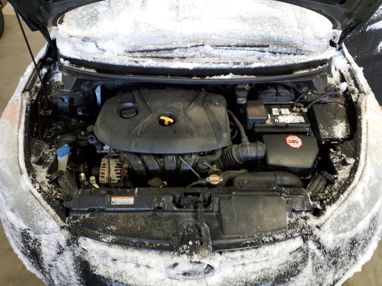 2013 Hyundai Elantra - Image 11