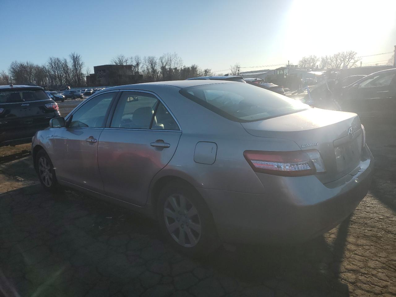 2007 Toyota Camry - Image 2