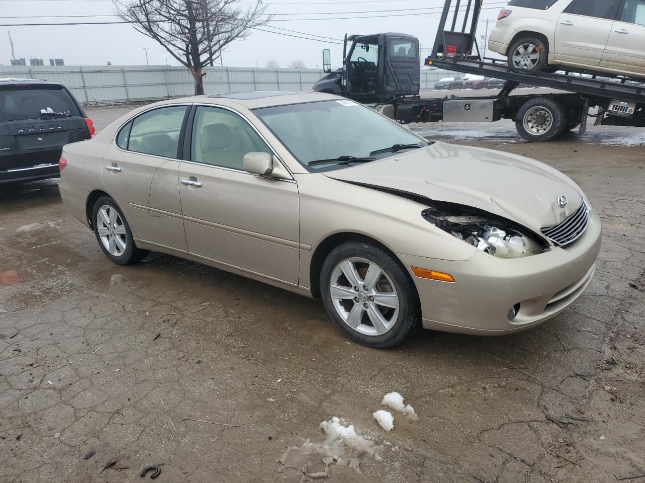 2005 Lexus ES - Image 4