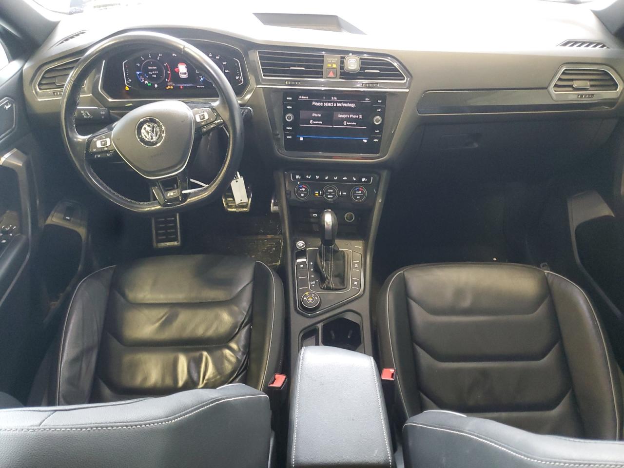 2021 Volkswagen Tiguan - Image 8