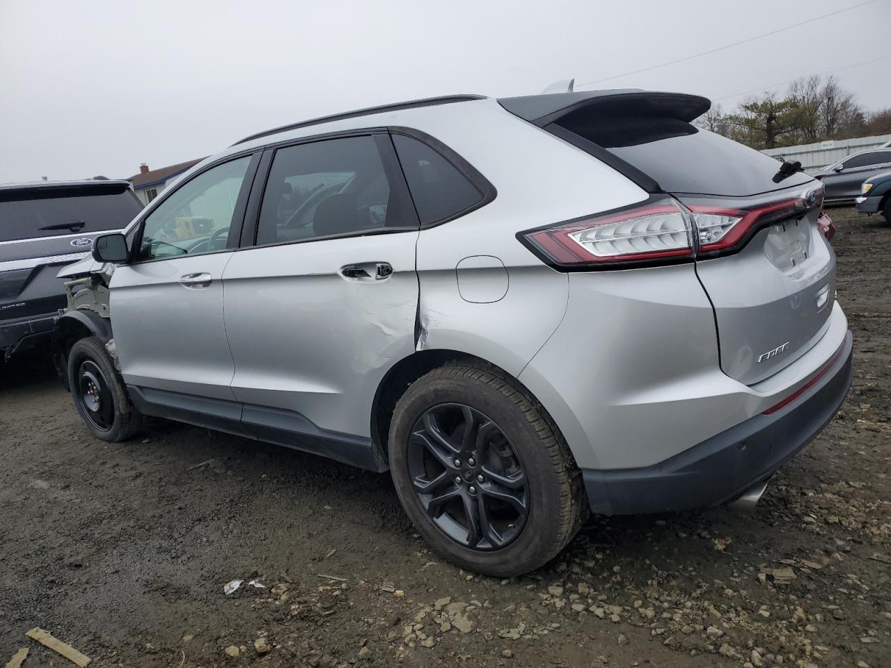2018 Ford Edge - Image 2