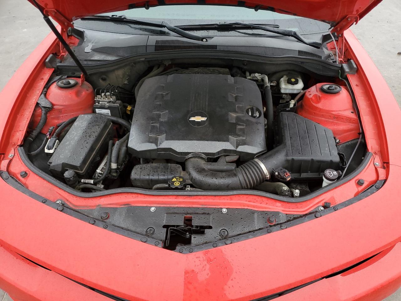 2014 Chevrolet Camaro - Image 11