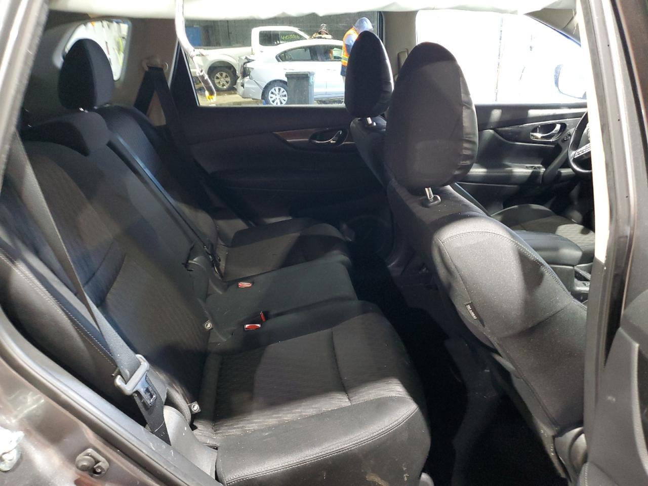 KNMAT2MV7JP617157 NISSAN ROGUE 2018