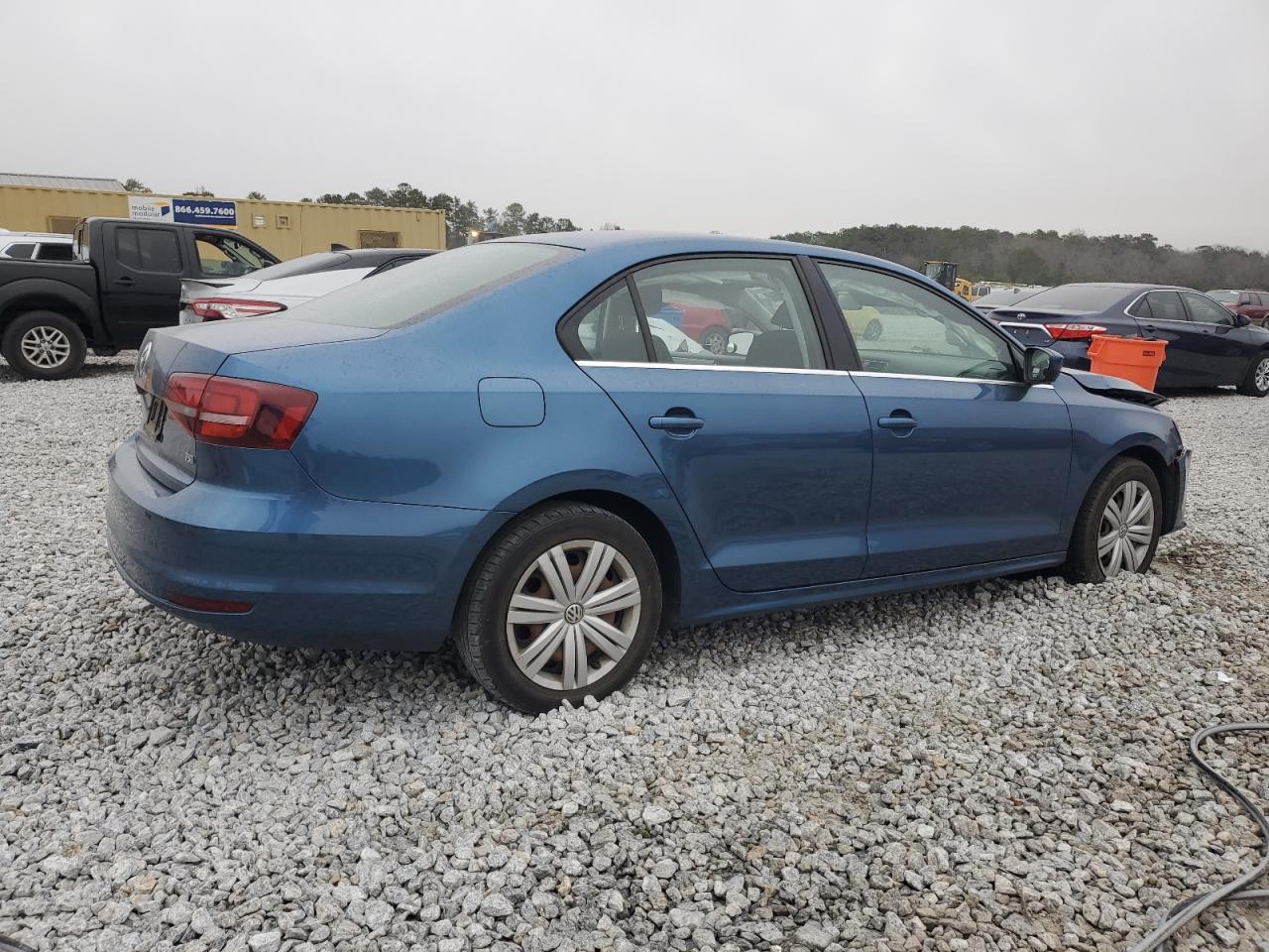 2017 Volkswagen Jetta - Image 3