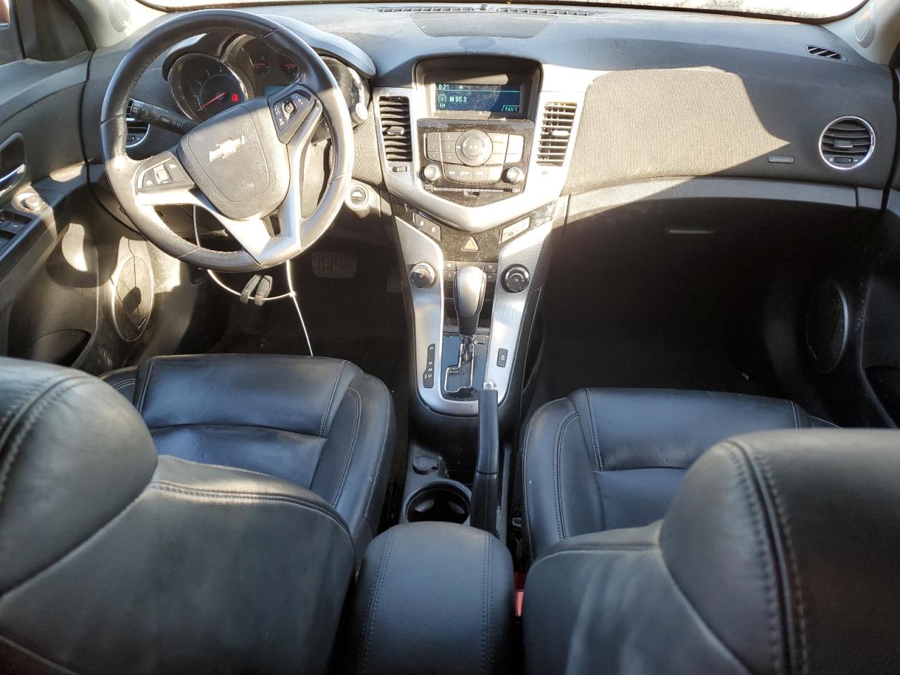 2012 Chevrolet Cruze - Image 8