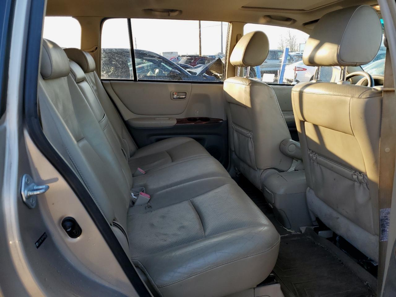 2007 Toyota Highlander - Image 12