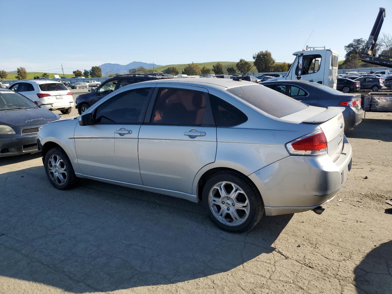 2009 Ford Focus - Image 2