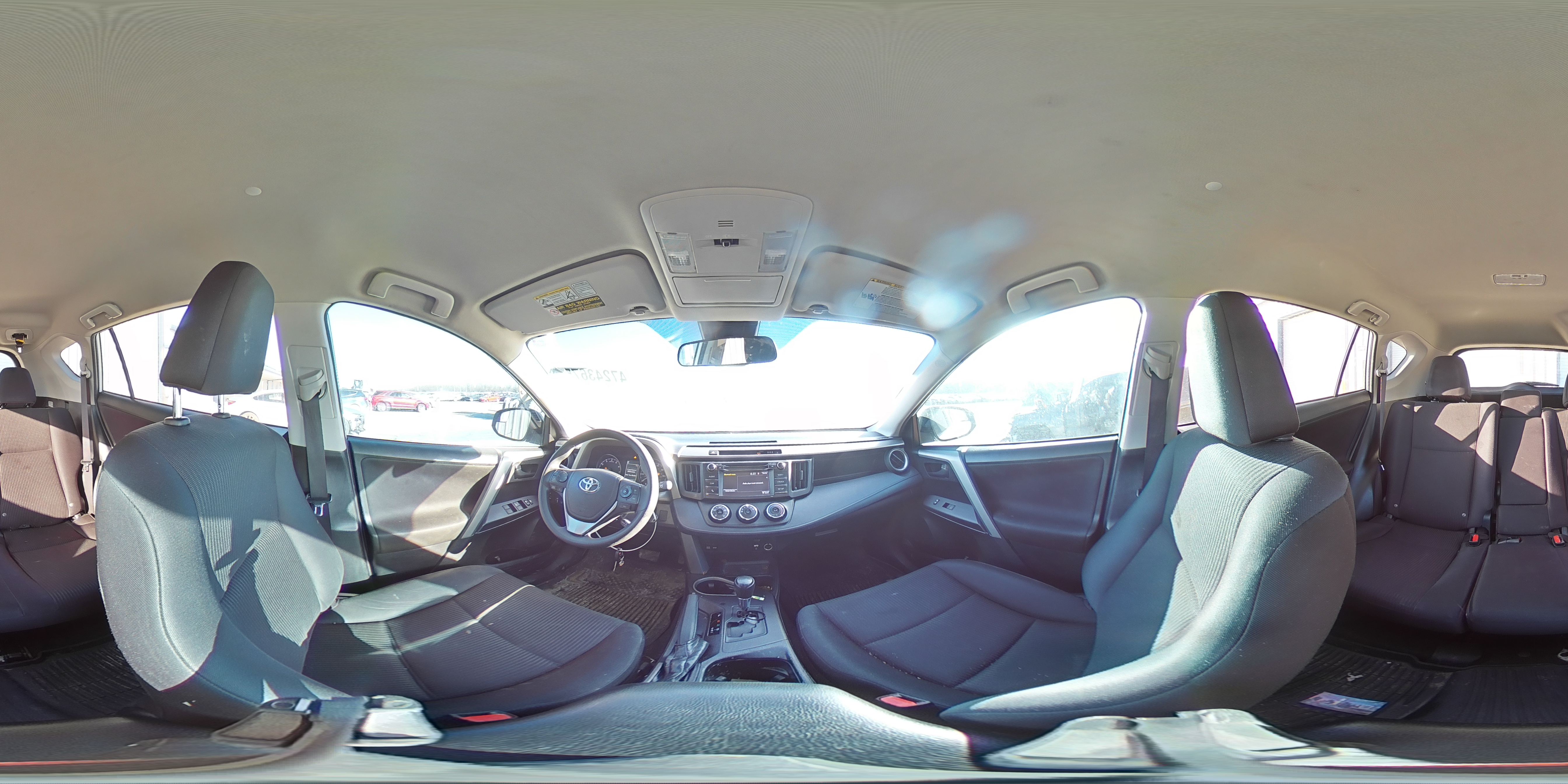 2017 Toyota RAV 4 - Image 13