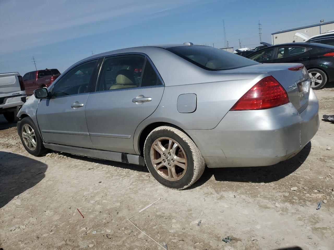 2006 Honda Accord - Image 2
