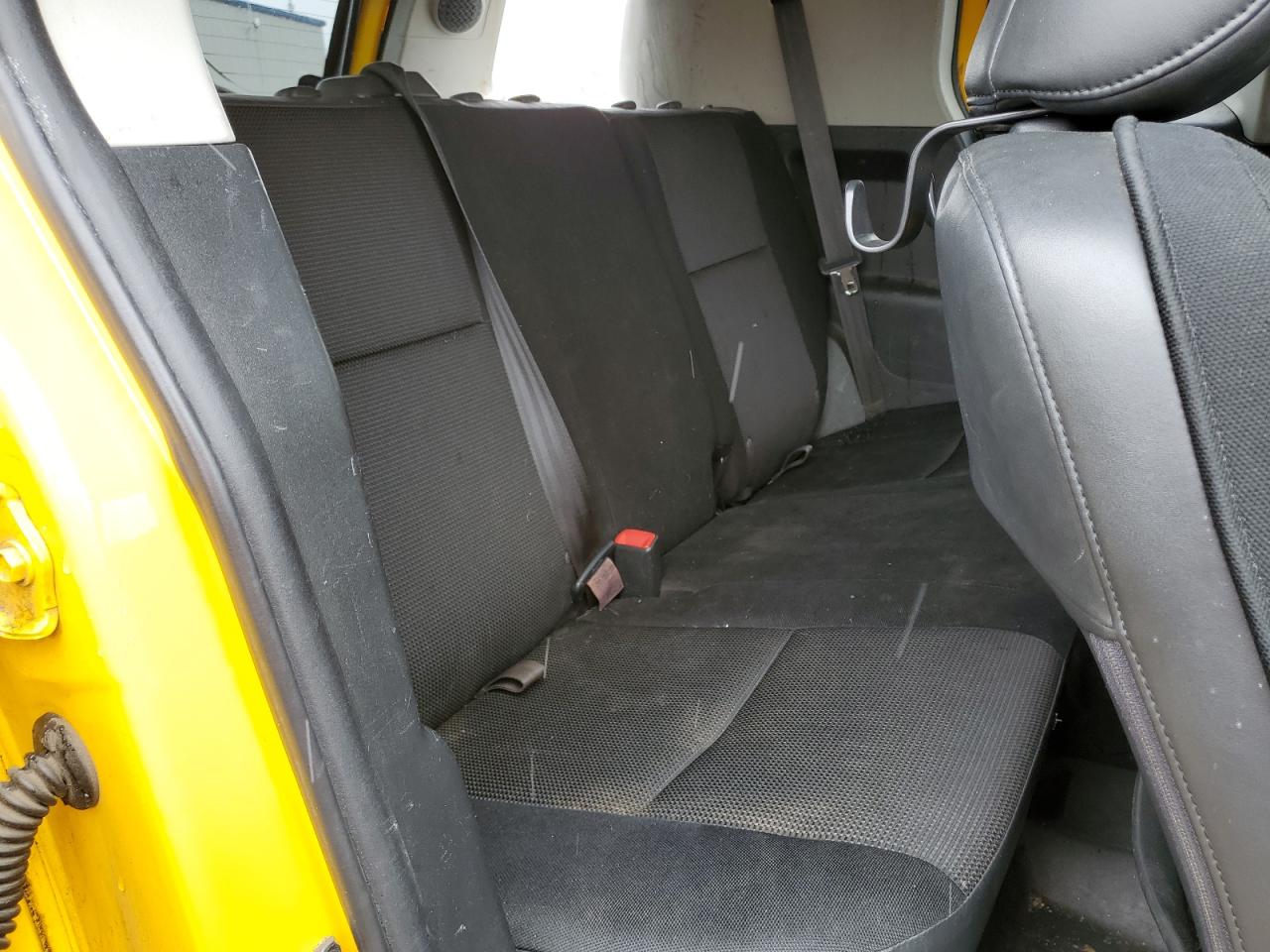 2007 Toyota FJ Cruiser - Image 11