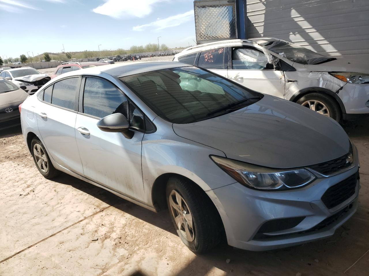 2018 Chevrolet Cruze - Image 4