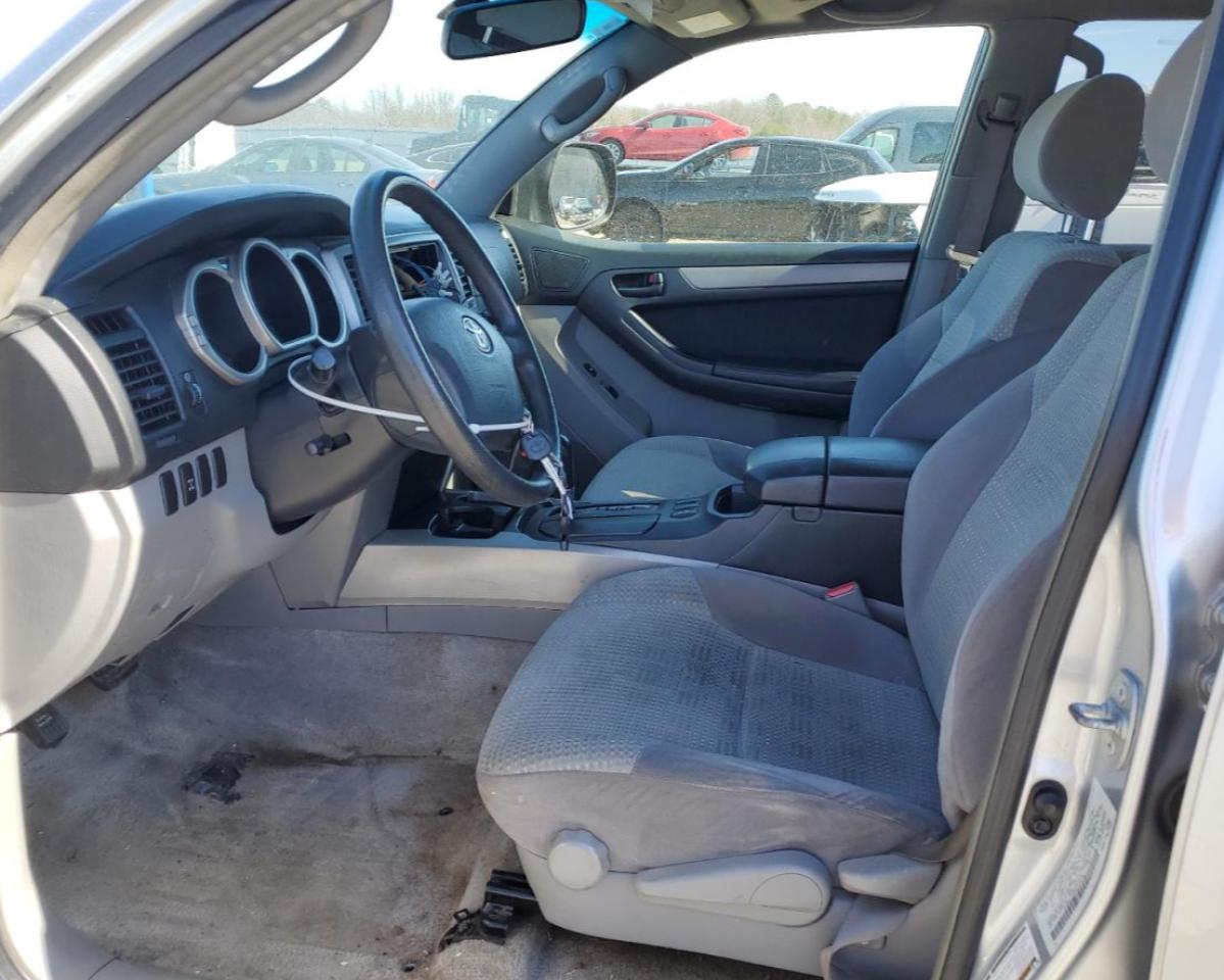 2005 Toyota 4Runner - Image 7