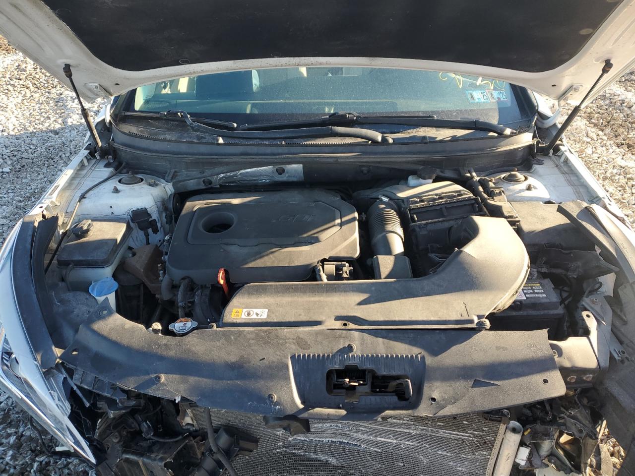2016 Hyundai Sonata - Image 11