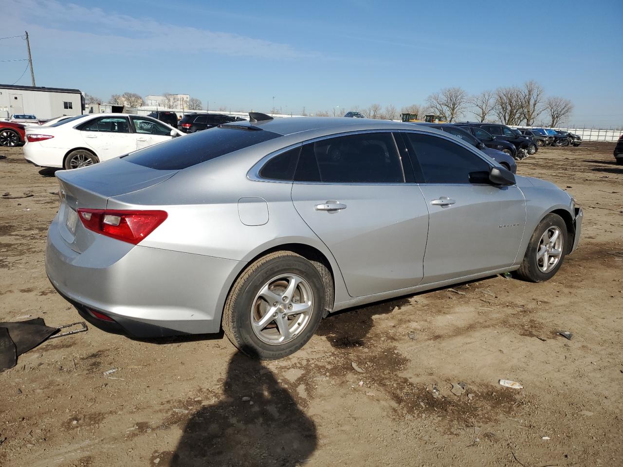 2018 Chevrolet Malibu - Image 3