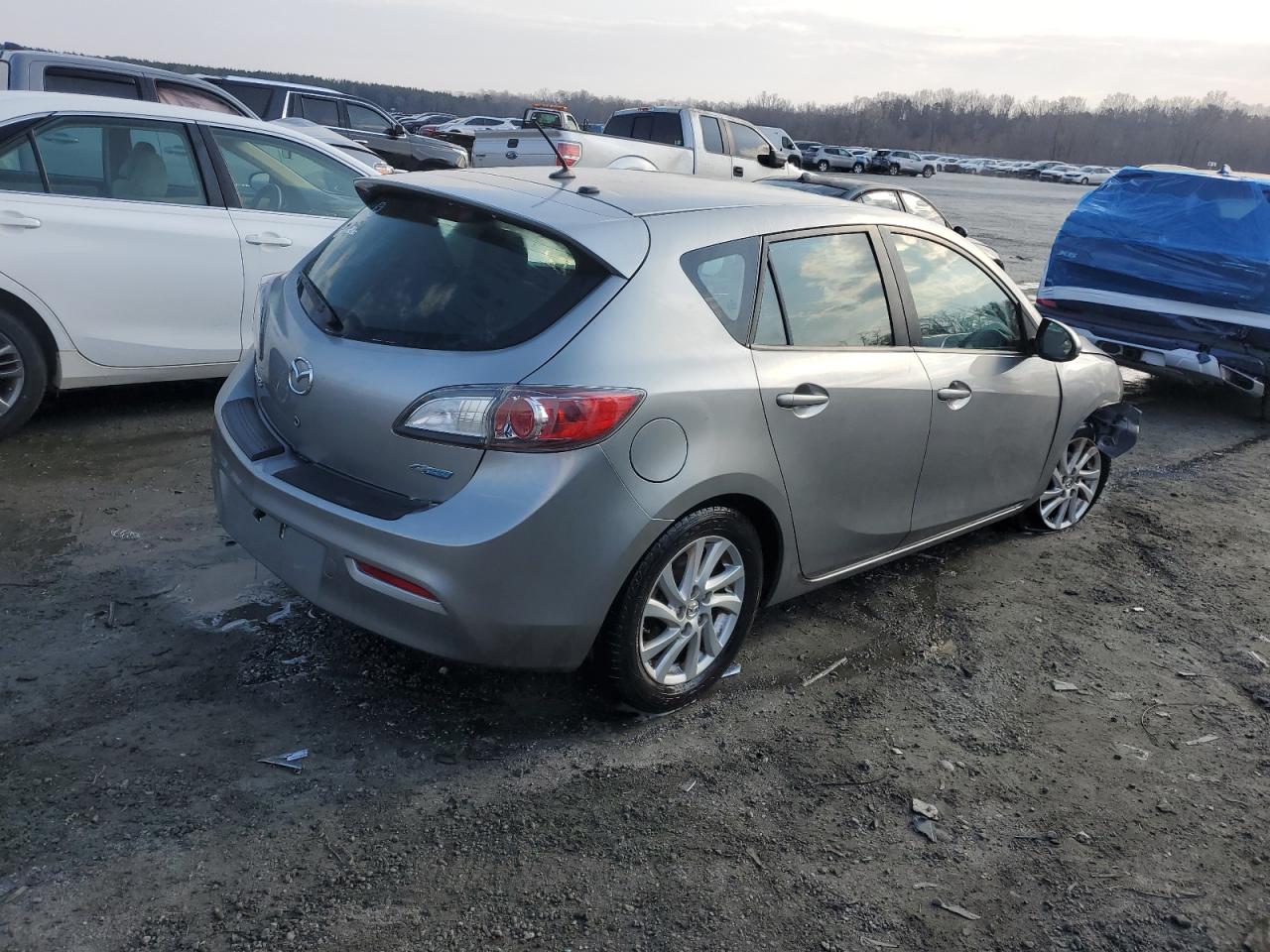 2012 Mazda 3 - Image 3