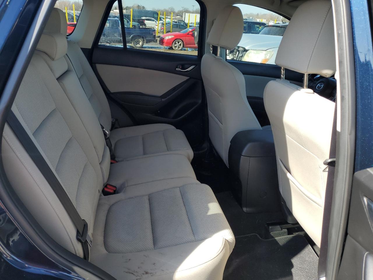 2016 Mazda CX-5 - Image 10