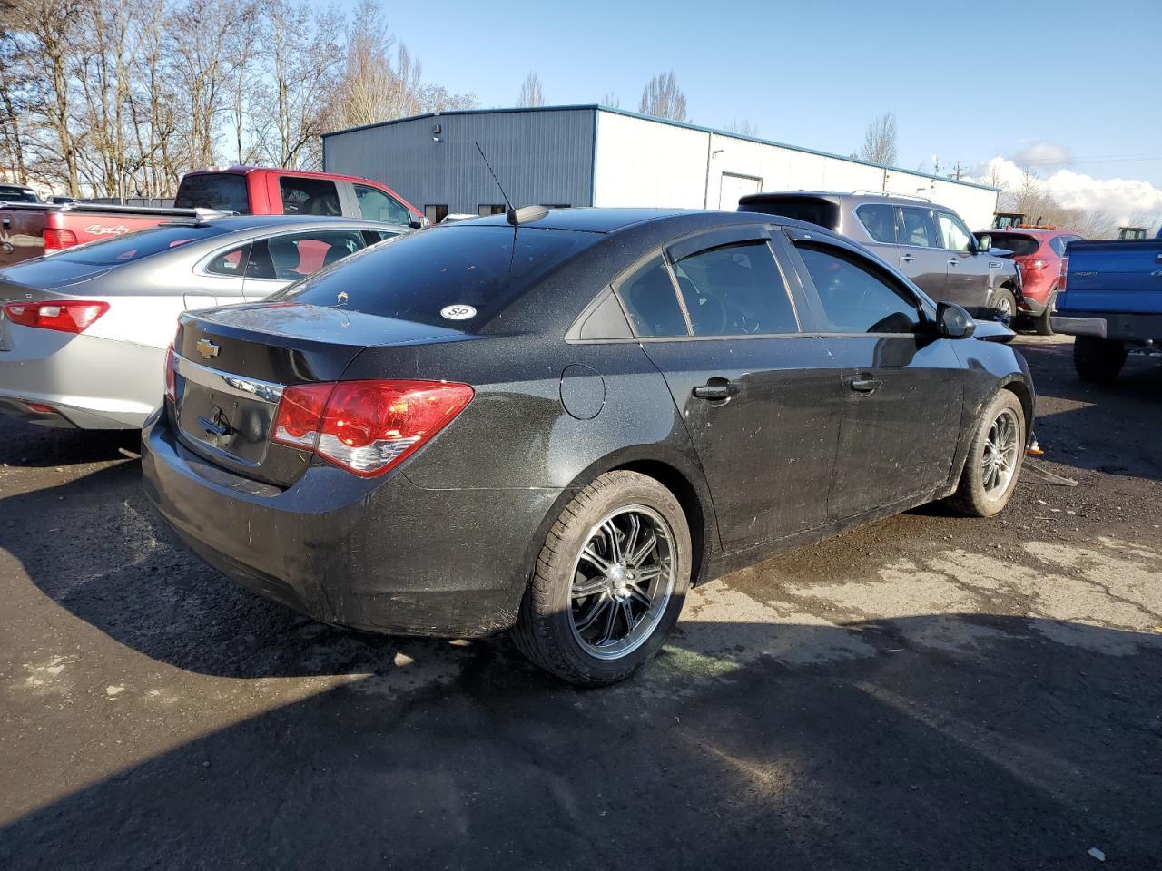 2015 Chevrolet Cruze - Image 3