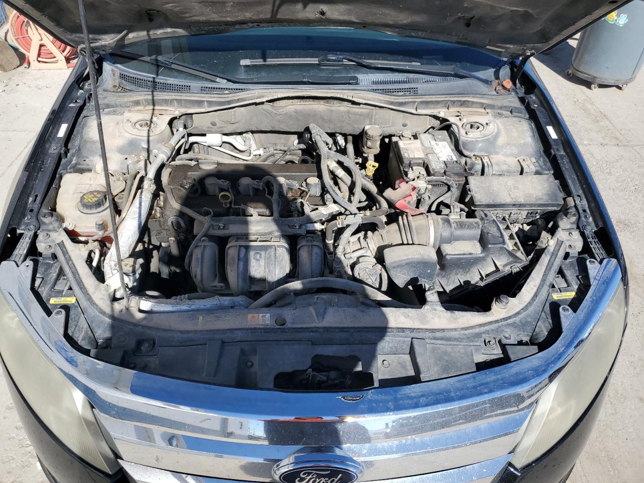 2012 Ford Fusion - Image 11