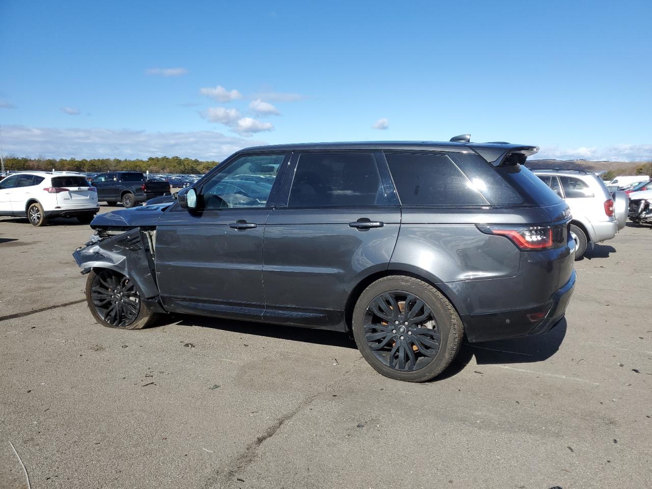 2020 Land Rover Range Rover - Image 2