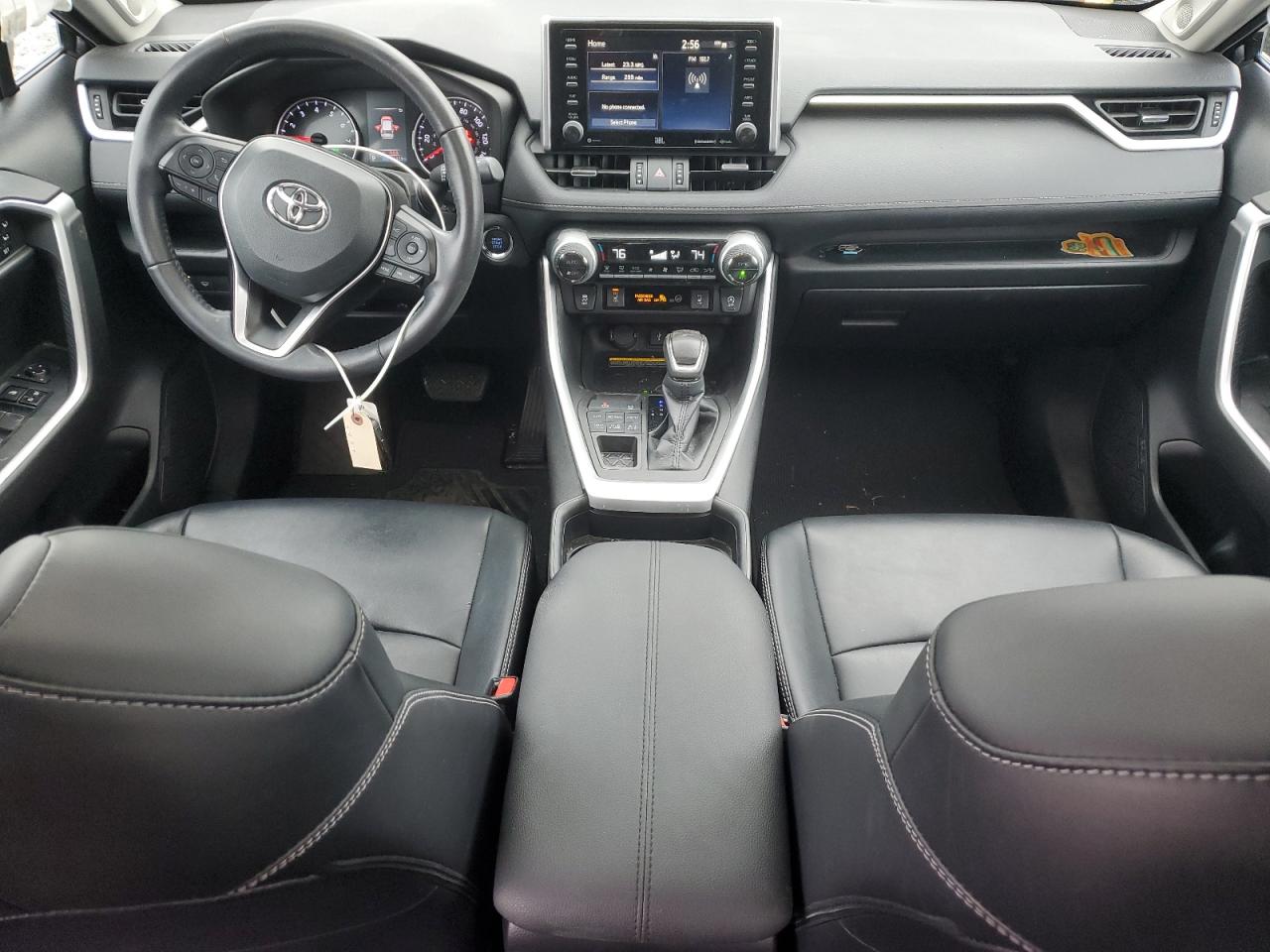 2021 Toyota RAV 4 - Image 8