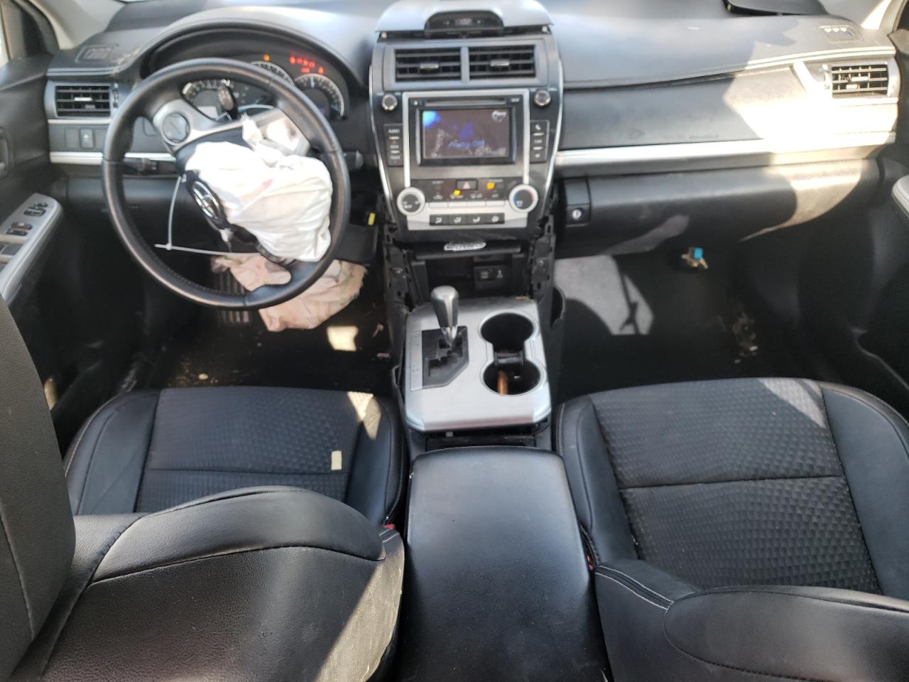 2012 Toyota Camry - Image 8