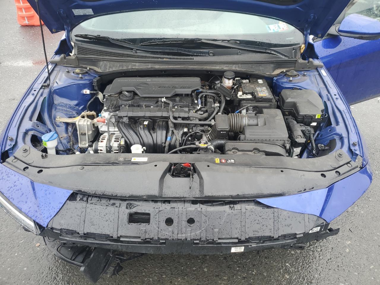 2024 Hyundai Elantra - Image 11