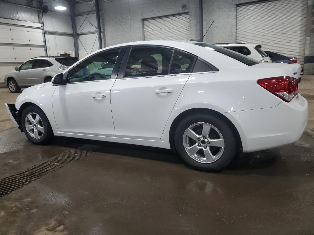 2015 Chevrolet Cruze - Image 2