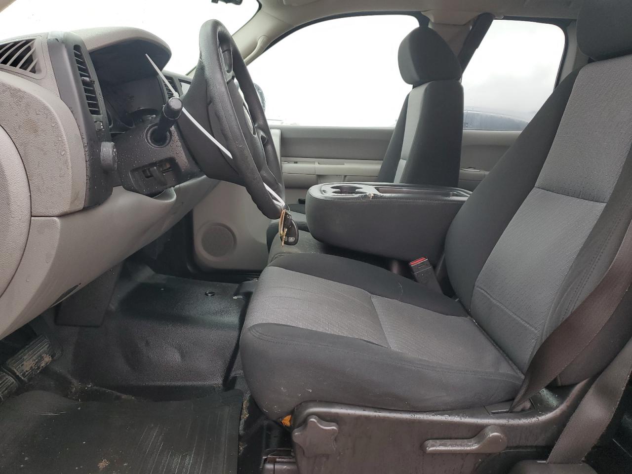 2009 Chevrolet Silverado - Image 7