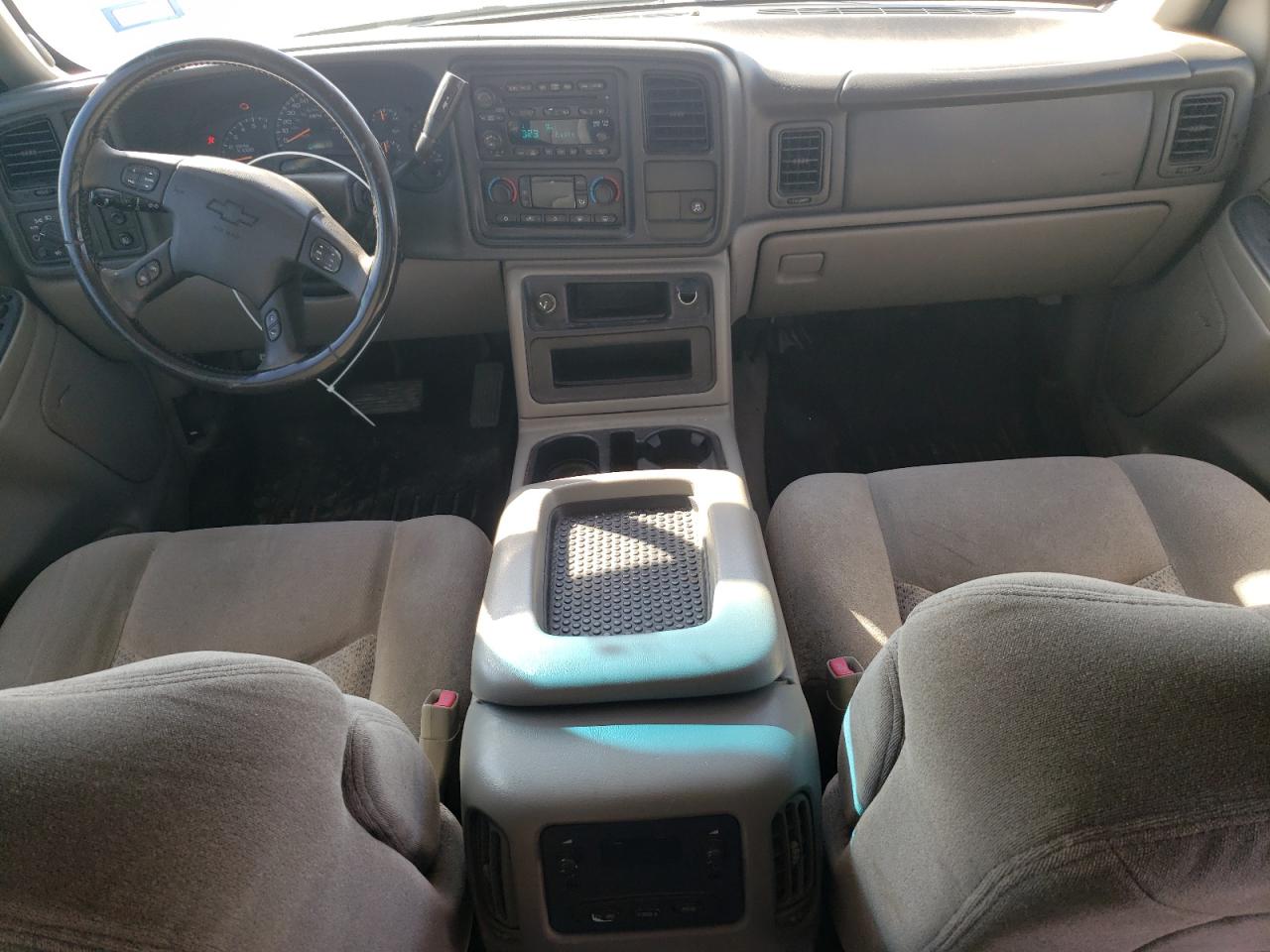 2005 Chevrolet Avalanche - Image 8