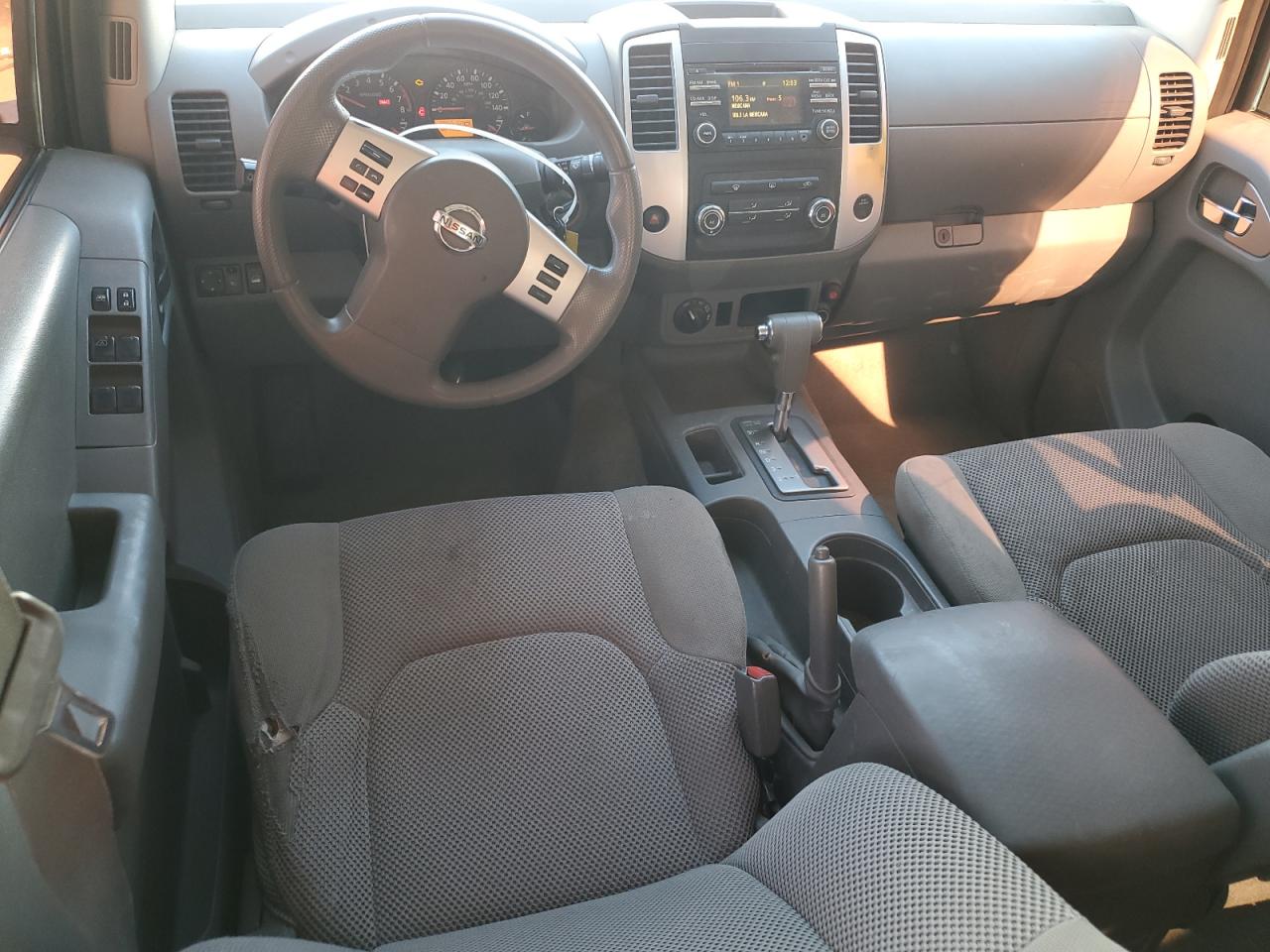 2013 Nissan Navara (Frontier) - Image 8